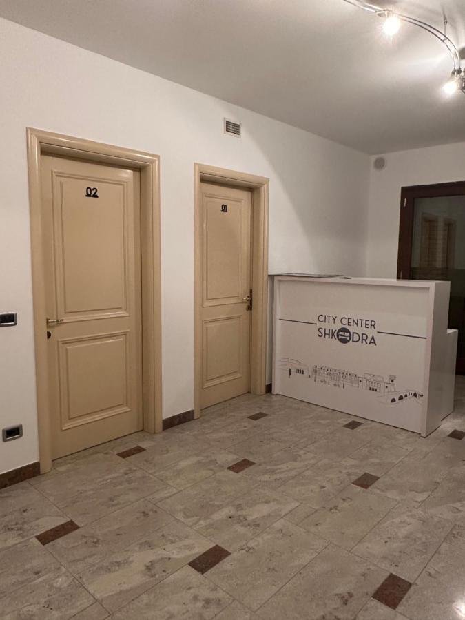 City Center Shkodra B&B מראה חיצוני תמונה