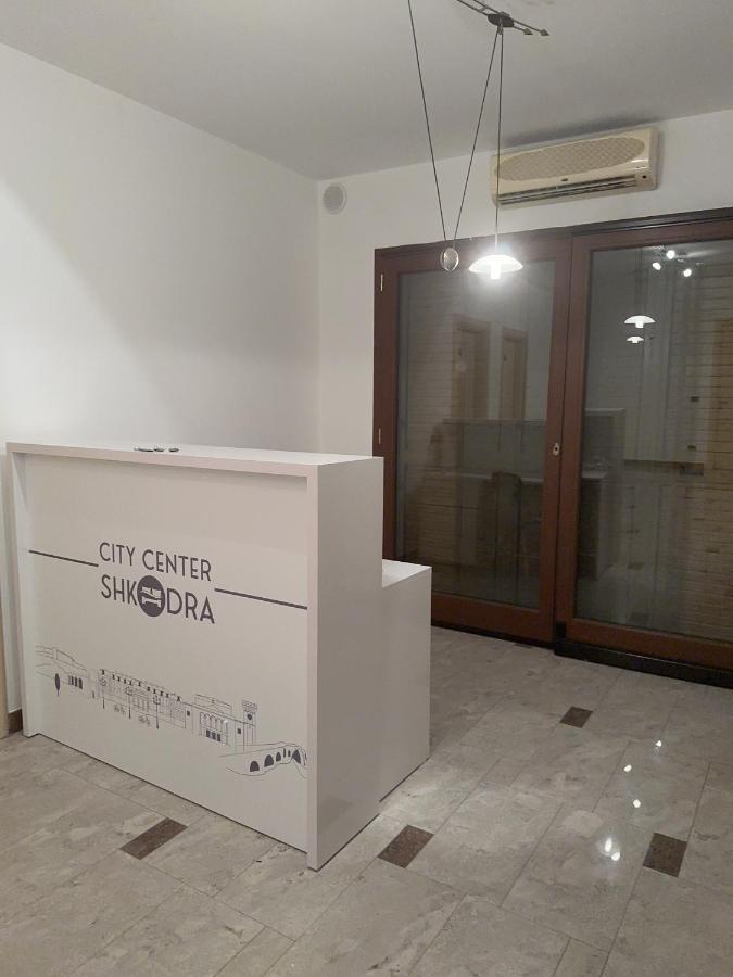 City Center Shkodra B&B מראה חיצוני תמונה